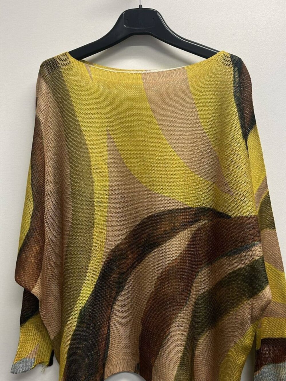 Loowie Mustard Wavy Round Neck Knit Printed Sweater